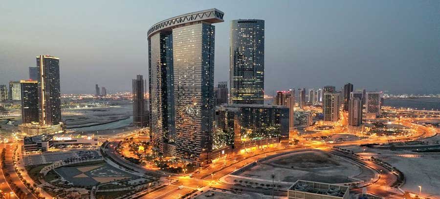 Abu-Dhabi.jpg Abu-Dhabi.jpg